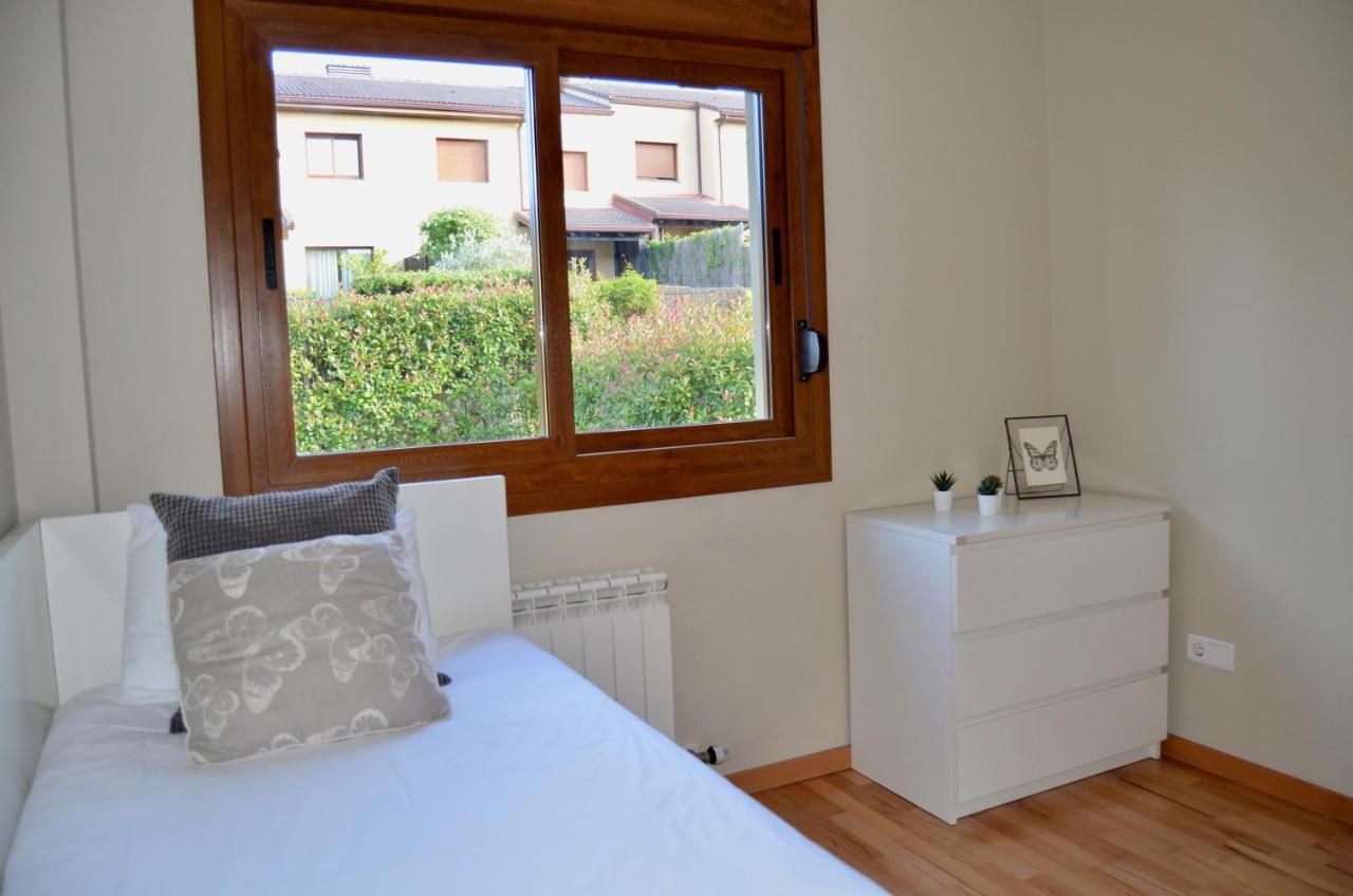 Precioso Adosado En Urbanizacion Con Campo De Golf Villa Mino Exterior photo