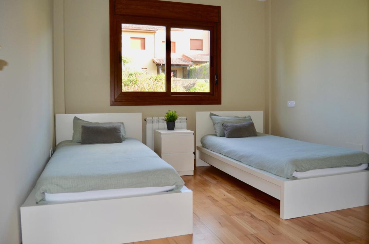Precioso Adosado En Urbanizacion Con Campo De Golf Villa Mino Exterior photo